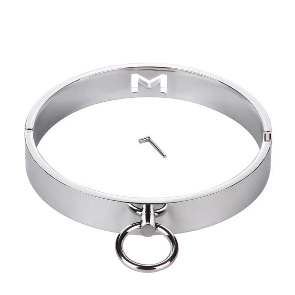 Metal Lockable Neck Collar With Leash – adjustable bondage choker for couples