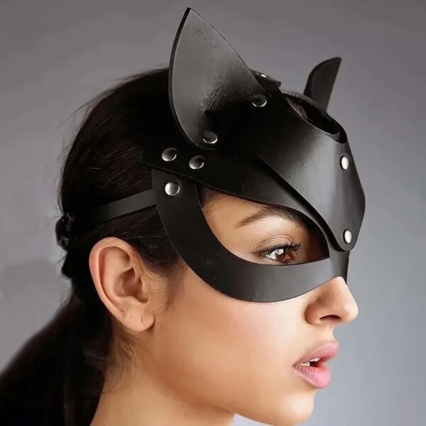Leather Fox Mask with Rhinestones – Stylish BDSM Tease Accessory