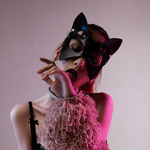 Women Leather Mask Half Face Cat Fox Sexy Cosplay Mask for Parties and Adult Games